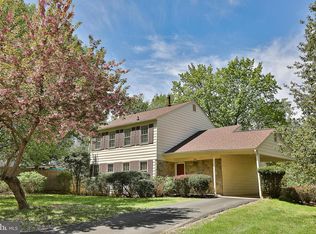 16816 Malabar St, Derwood, MD 20855