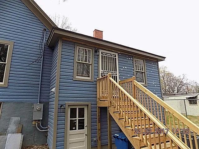 307 Clay St — Photo 13