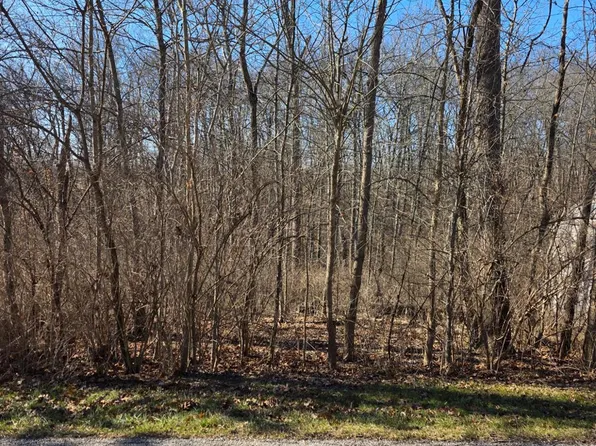 2937 Bellemeade Dr, Lawrenceburg, IN 47025