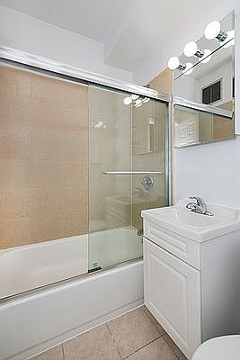 5th image of 347 E 65th St #4