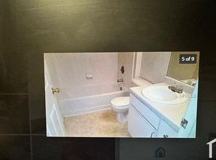 18435 Bridle Club Dr, Tampa, FL 33647
