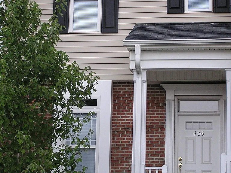 115 Windermere Dr #405 — Photo 2