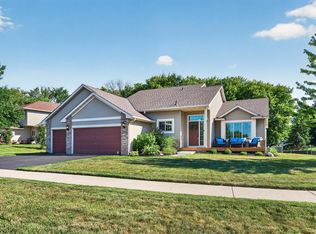10402 34th St NE, Saint Michael, MN 55376