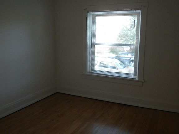 4th image of 2957-65 N Bartlett Ave #2957-7734