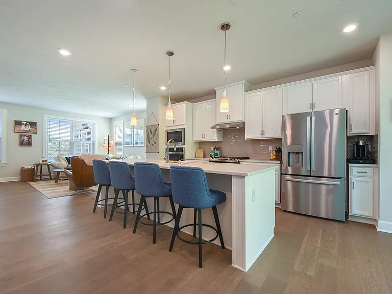 409 Spruce Ln — Photo 14