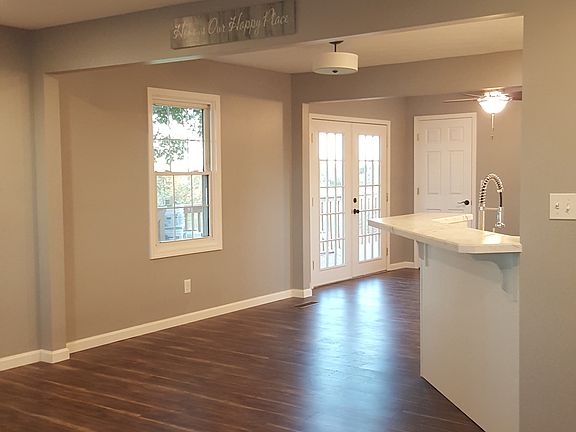 Open concept kitchen/family area