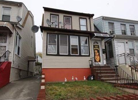 2nd image of 2625 93rd St