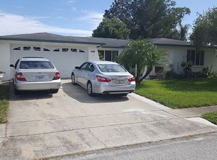 3446 Warbler Dr, Holiday, FL 34690