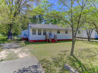 2401 Eagle Dr, Charleston, SC 29406