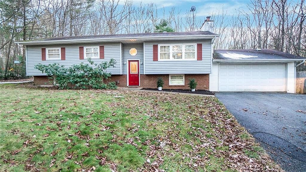 183 Longwoods Dr, Saylorsburg, PA 18353 Zillow