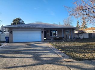 14879 Alger Ave, Warren, MI 48088