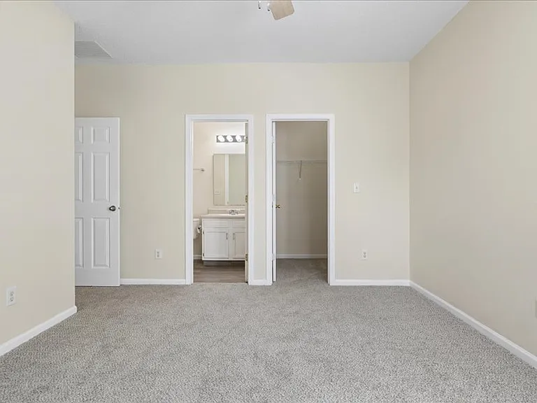 15501 Wandering Way — Photo 15
