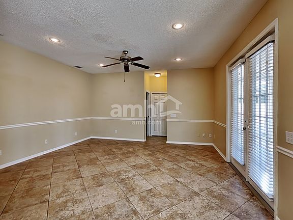 4th image of 1415 Loretto Cir