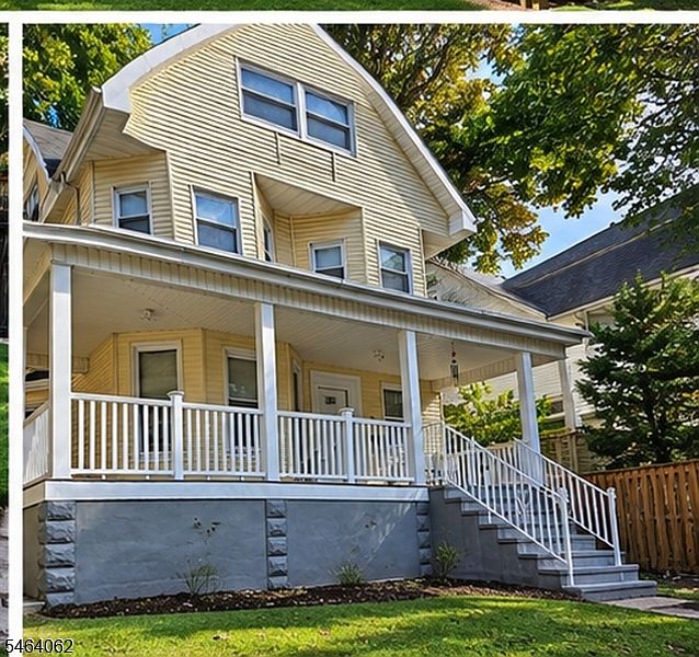 1st image of 66 Ingraham Pl