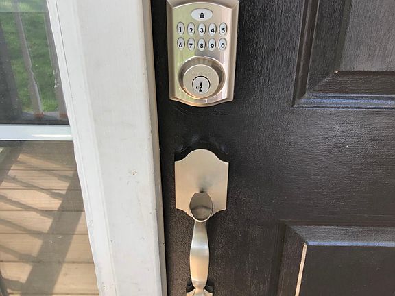 2nd image of 6445 Vinings Ln