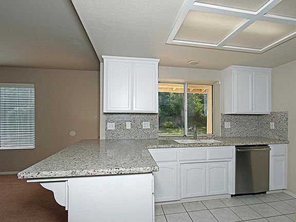 3rd image of 9488 N Congress Ave