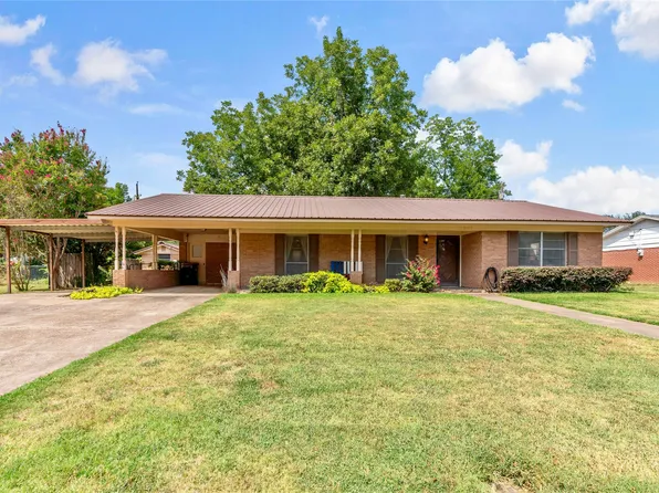 3261 Allen St, Paris, TX 75460