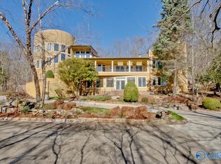 1613 Chandler Rd SE, Huntsville, AL 35801