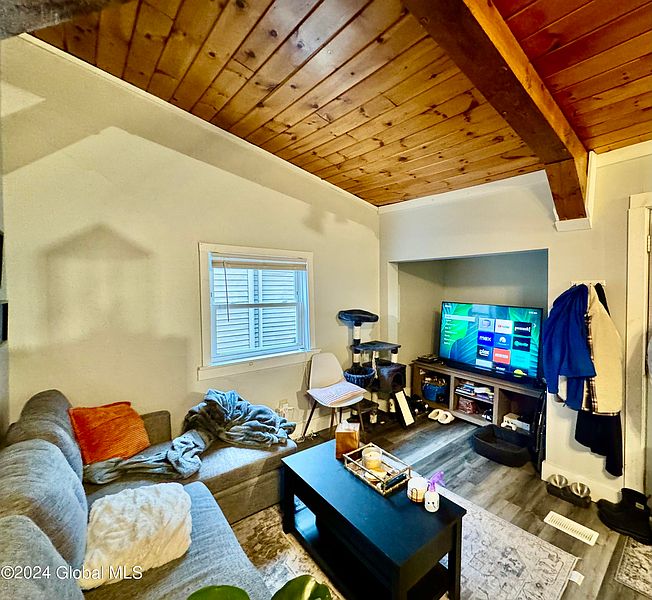 2nd image of 4 Katherine Street