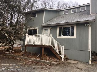 229 Squirrelwood Ct, Effort, PA 18330