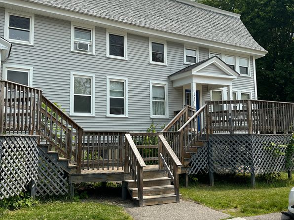 102 Oak St #8
