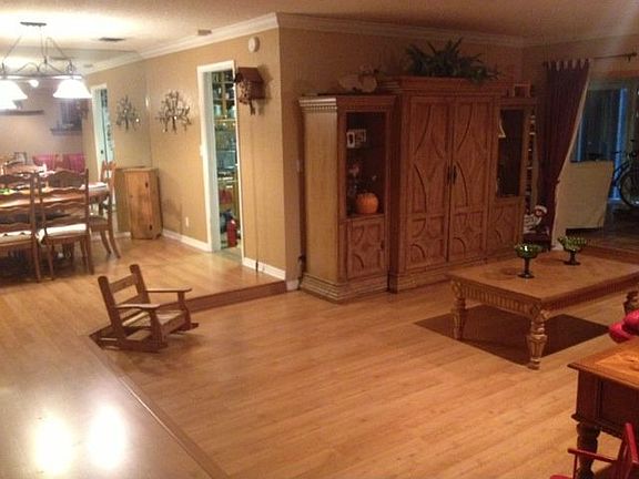 Dining Room / Living Room