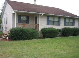 1040 Rocky Branch Rd, Bogart, GA 30622