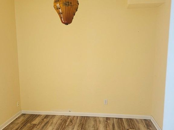 3rd image of 1025 Harrison Ave