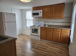 65 Terrace Ave FLOOR 2, Stamford, CT 06905
