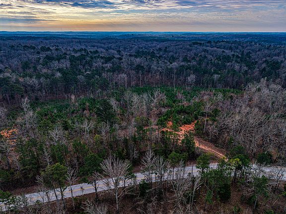 4th image of 60276 State Line Rd