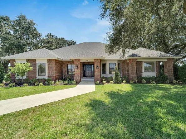 2407 E Trapnell Rd, Plant City, FL 33566