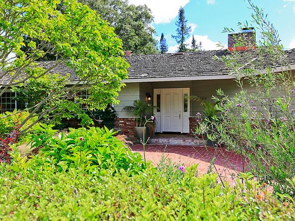 2nd image of 1219 Whitaker Way