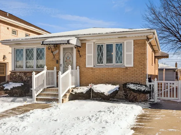 4927 N Delphia Ave, Norridge, IL 60706
