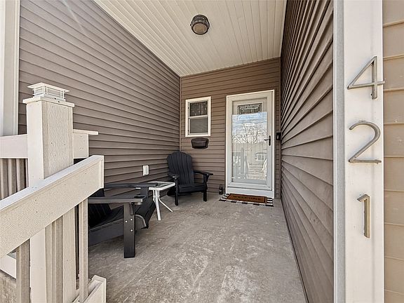 2nd image of 421 N 9th St