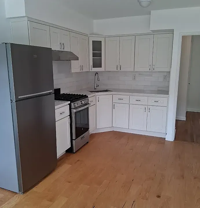 25-18 73rd St #1