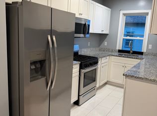 92 Ballard St #2, Fall River, MA 02720