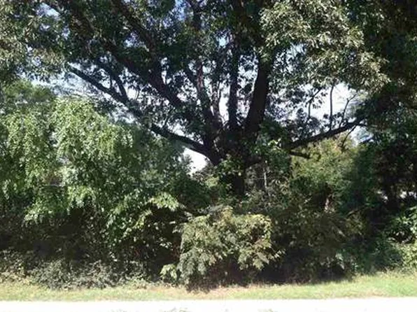 813 W B Ave, North Little Rock, AR 72116