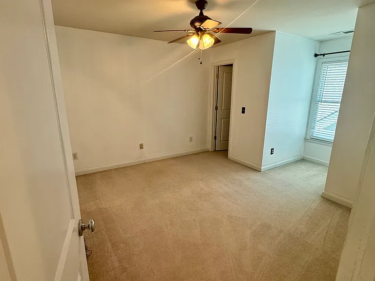 2303 Adams Dr NW — Photo 21