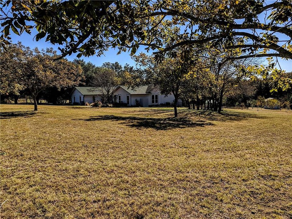 1st image of 481 Hurricane Creek Ln