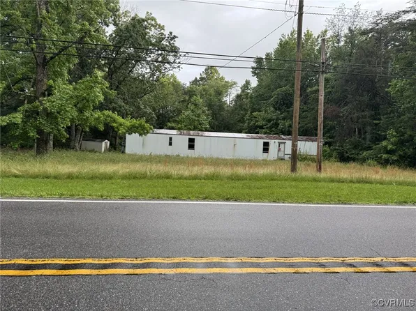 2646 Sandy Hook Rd, Goochland, VA 23063