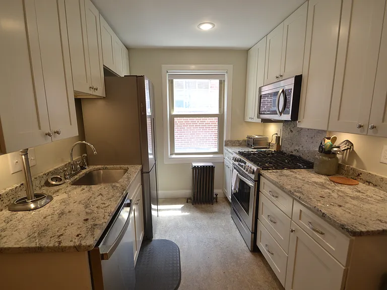 6938 Home St #2 — Photo 8