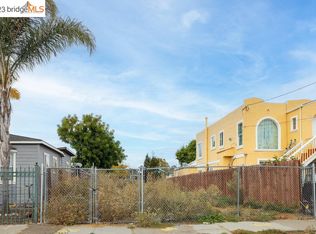 1043 87th Ave, Oakland, CA 94621