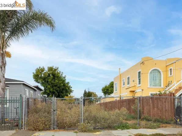 1043 87th Ave, Oakland, CA 94621