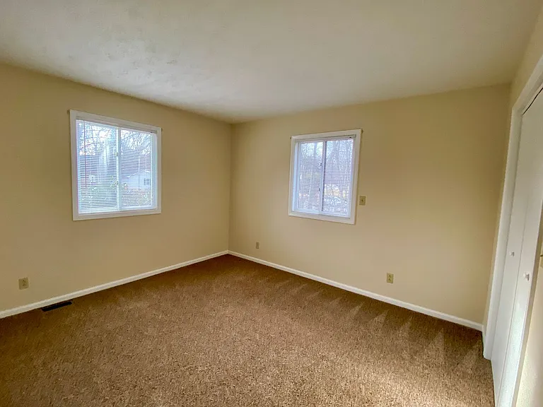 3925 Halehaven Dr — Photo 18