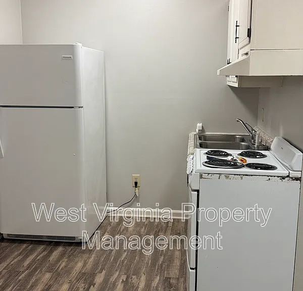 852 Mercer St #5 — Photo 1