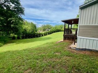 41 Chestnut Cove Rd, Robbinsville, NC 28771