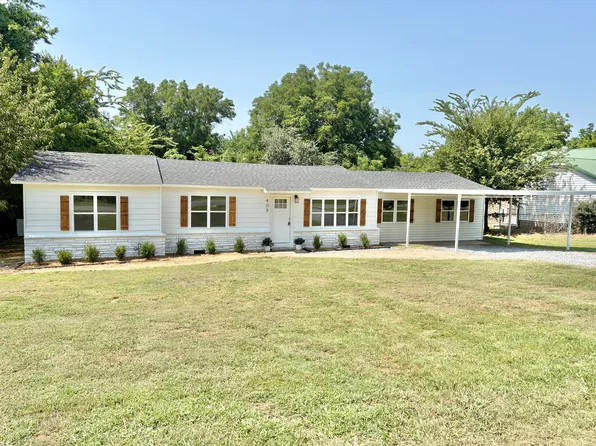 408 E Hickory Ave, Fort Gibson, OK 74434
