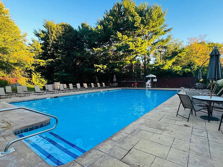 43 Jacqueline Rd #1 — Photo 16