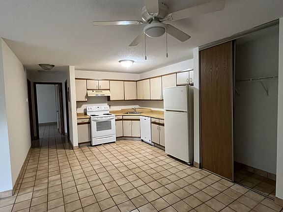 3rd image of 1053 Cromwell Ave #11233043