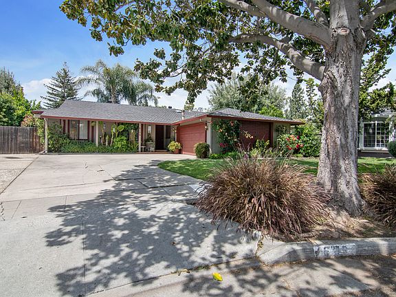 2nd image of 6109 Escondido Ct